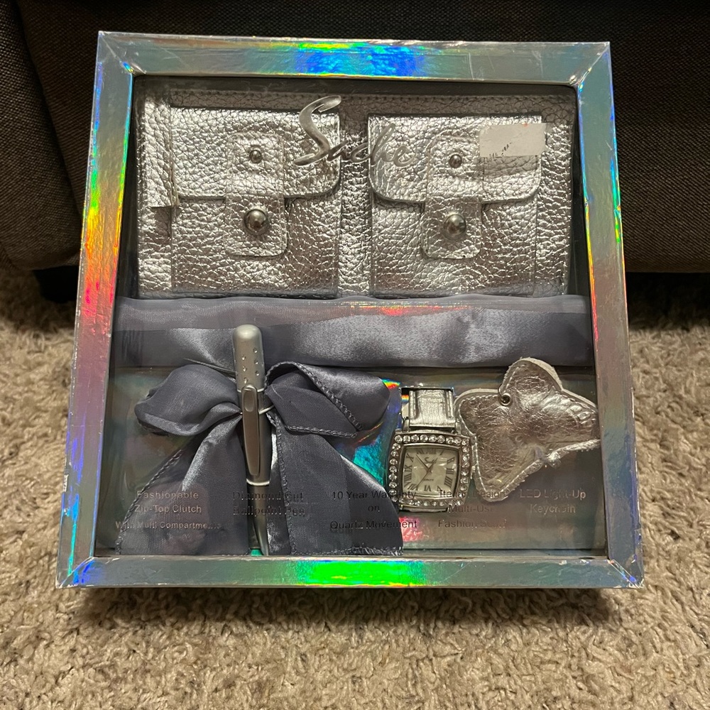 Sachi Gift Box